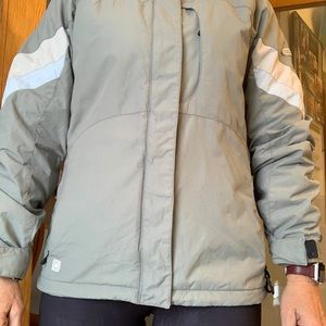 Columbia Women’s ski jacket -Small